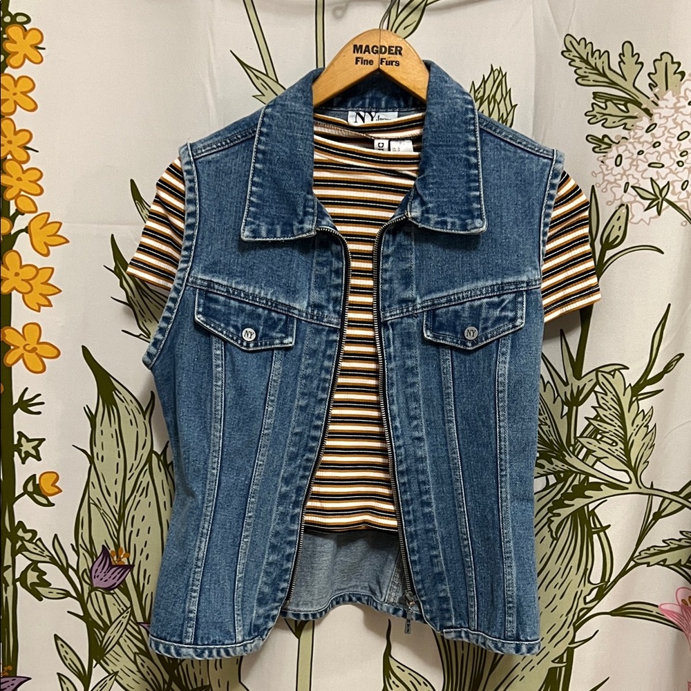 Striped Cropped T-Shirt